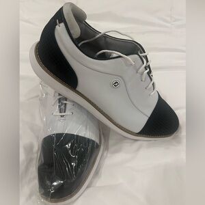 Women’s FootJoy Golf Shoes-Brand New-10